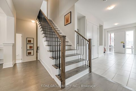 Photo 24 at 72 Meizhou Avenue, Angus Glen, Markham