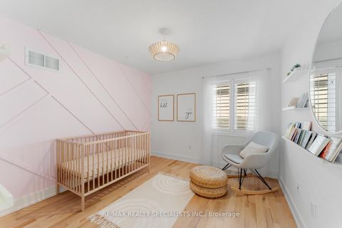 Photo 25 at 25 Grapevine Drive, Vellore Village, Vaughan