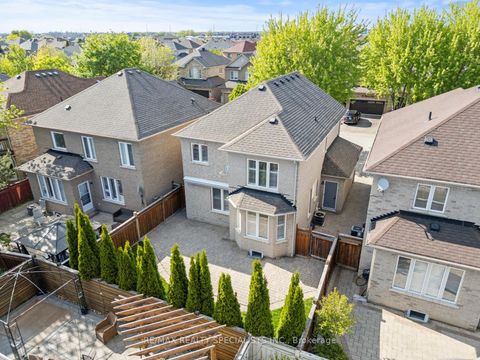 Photo 41 at 25 Grapevine Drive, Vellore Village, Vaughan