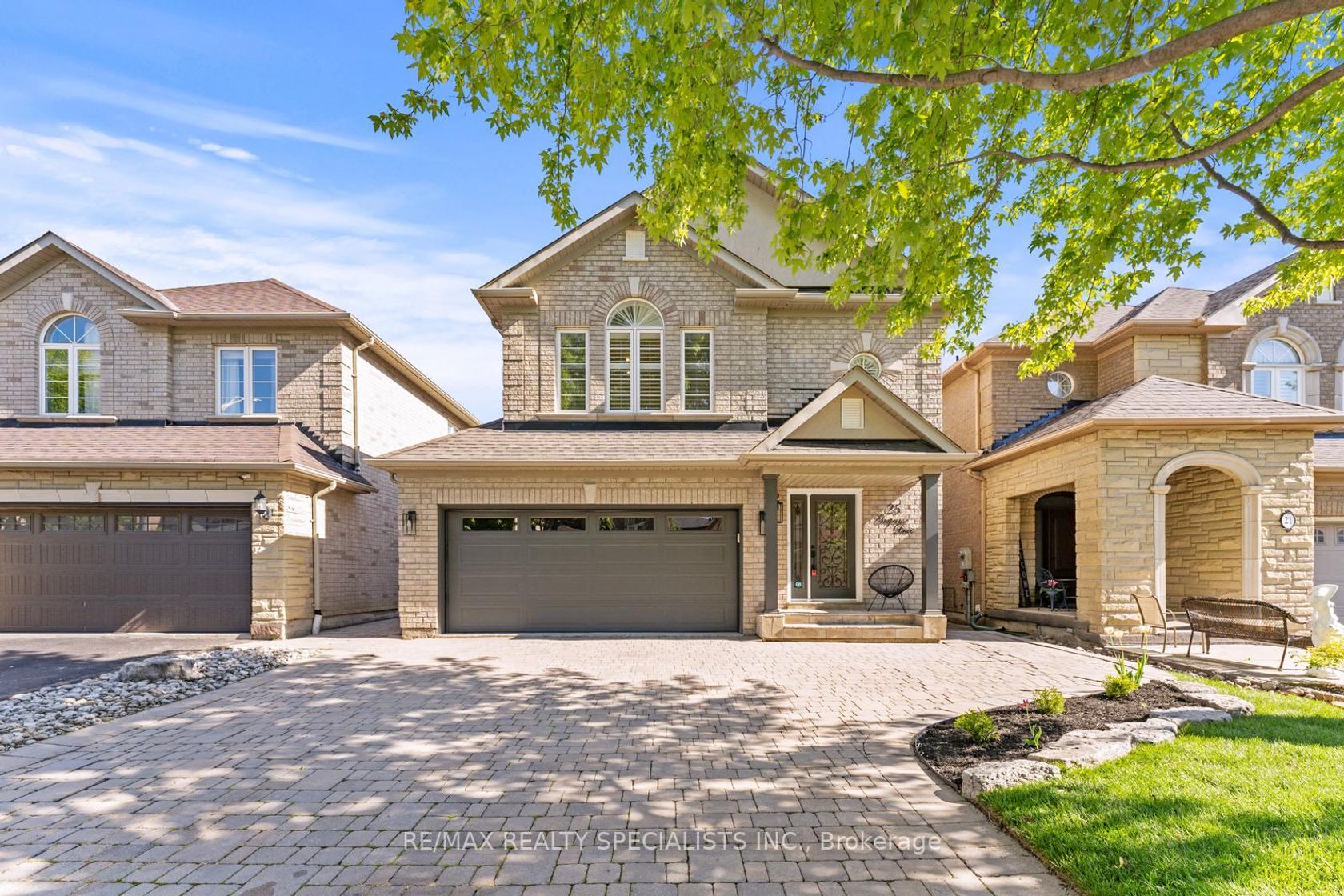 25 Grapevine Drive, Vellore Village, Vaughan photo number 2