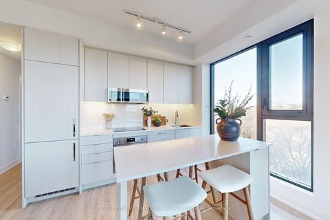 Photo 16 at 624 - 250 Lawrence Avenue W, Lawrence Park North, Toronto