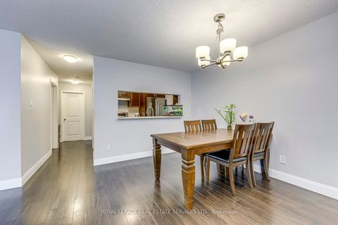 Photo 6 at 911 - 1450 Glen Abbey Gate, GA Glen Abbey, Oakville