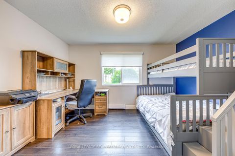 Photo 17 at 911 - 1450 Glen Abbey Gate, GA Glen Abbey, Oakville