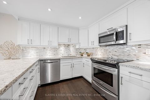 Photo 18 at 108 - 18 Lower Village Gate, Forest Hill South, Toronto