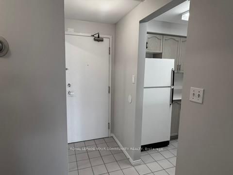 Photo 4 at 306 - 1000 Sheppard Avenue W, Bathurst Manor, Toronto