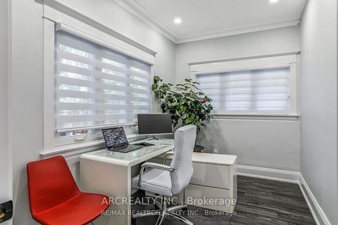 Photo 13 at 97 Centre Street E, Crosby, Richmond Hill