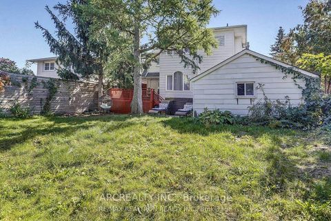 Photo 21 at 97 Centre Street E, Crosby, Richmond Hill