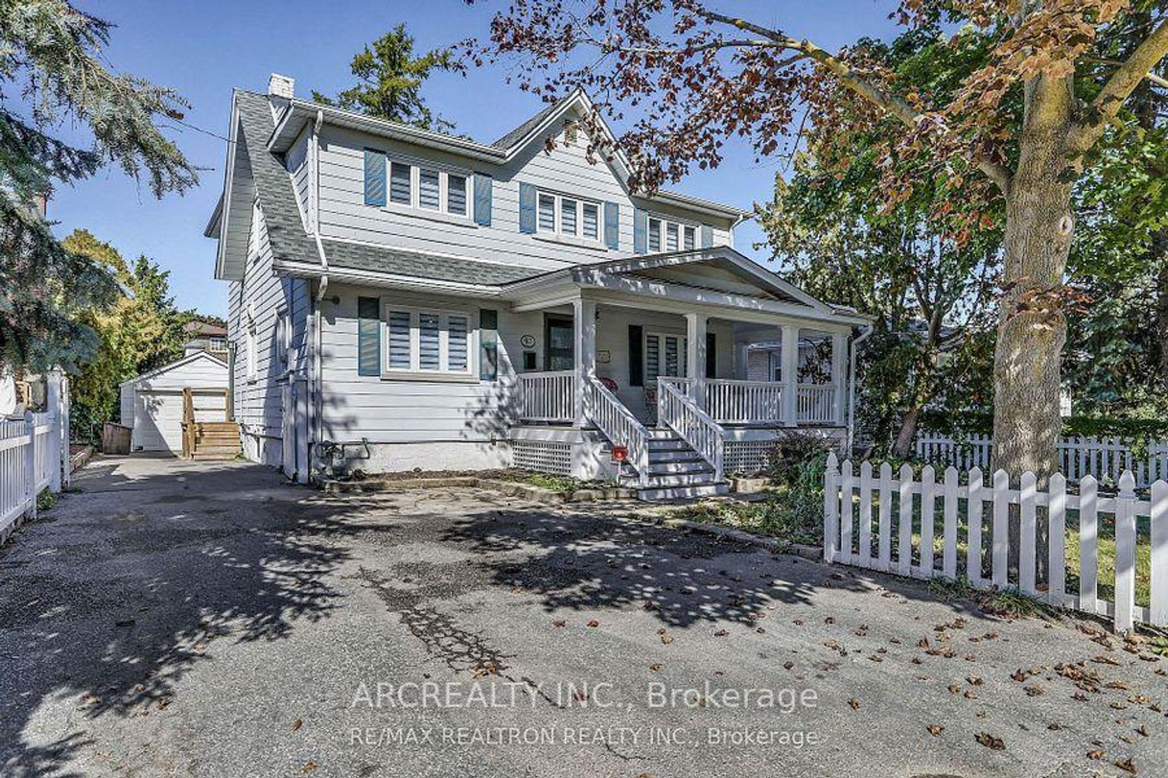 97 Centre Street E, Crosby, Richmond Hill 
