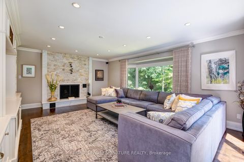 Photo 13 at 20 Taylor Drive, East York, Toronto
