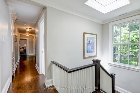 Photo 23 at 20 Taylor Drive, East York, Toronto