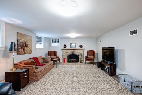 Photo 30 at 20 Taylor Drive, East York, Toronto