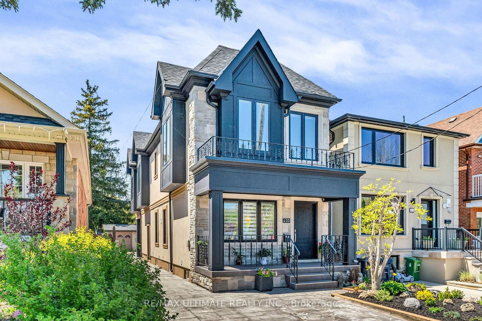 420 Harvie Avenue, Fairbank, Toronto 