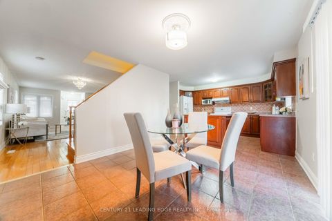 Photo 11 at 4 Glacier Crescent, Rouge E11, Toronto