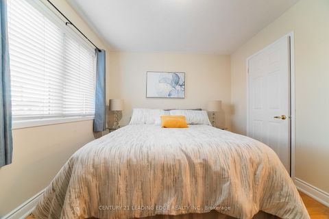 Photo 16 at 4 Glacier Crescent, Rouge E11, Toronto