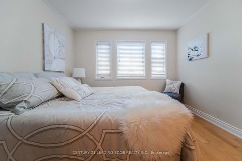 Photo 18 at 4 Glacier Crescent, Rouge E11, Toronto