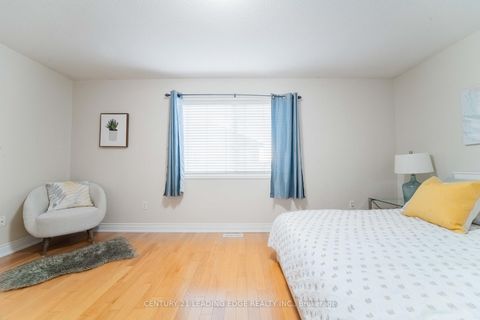 Photo 21 at 4 Glacier Crescent, Rouge E11, Toronto