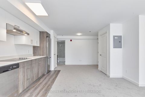 Photo 8 at 305 - 45 Connaught Avenue, Coxwell, Toronto