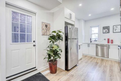 Photo 14 at 613 Dufferin Street, Little Portugal, Toronto
