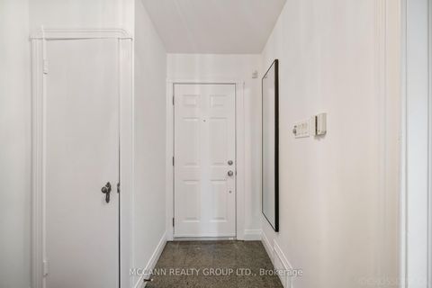 Photo 4 at 118 Braeside Road, Lawrence Park North, Toronto