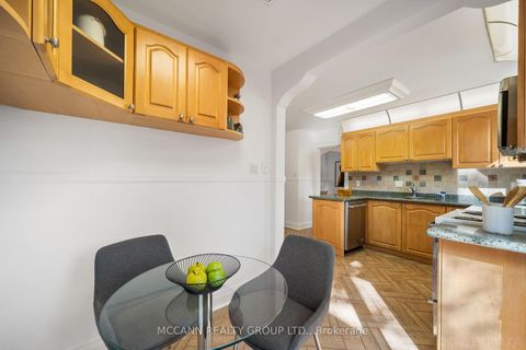 Photo 14 at 118 Braeside Road, Lawrence Park North, Toronto