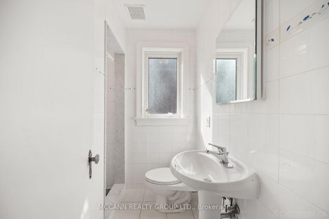 Photo 19 at 118 Braeside Road, Lawrence Park North, Toronto