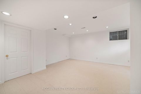Photo 28 at 118 Braeside Road, Lawrence Park North, Toronto