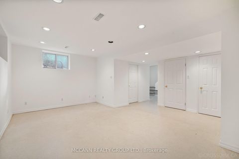 Photo 29 at 118 Braeside Road, Lawrence Park North, Toronto