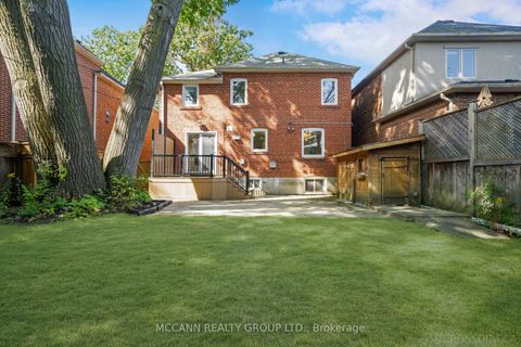 Photo 37 at 118 Braeside Road, Lawrence Park North, Toronto