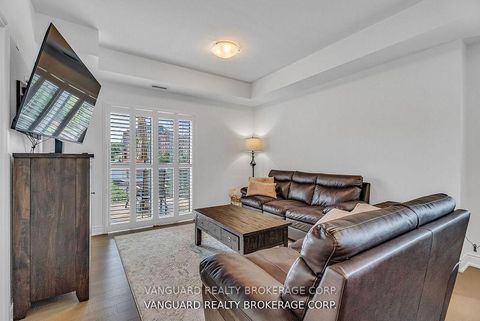 Photo 11 at 209 - 86 Woodbridge Avenue, West Woodbridge, Vaughan