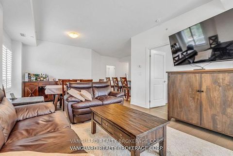 Photo 14 at 209 - 86 Woodbridge Avenue, West Woodbridge, Vaughan