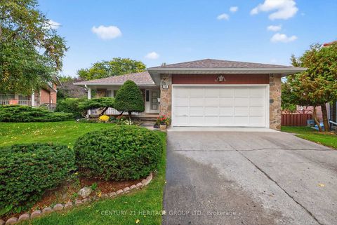 Photo 0 at 58 Morgandale Crescent, L'Amoreaux, Toronto