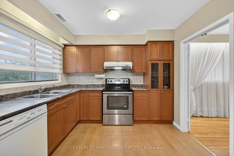 Photo 19 at 58 Morgandale Crescent, L'Amoreaux, Toronto