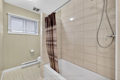 Photo 33 at 58 Morgandale Crescent, L'Amoreaux, Toronto