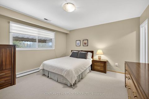 Photo 34 at 58 Morgandale Crescent, L'Amoreaux, Toronto