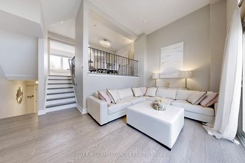 Photo 1 at 69 Crieff Avenue, Maple, Vaughan Photo 1 at 69 Crieff Avenue, Maple, Vaughan
