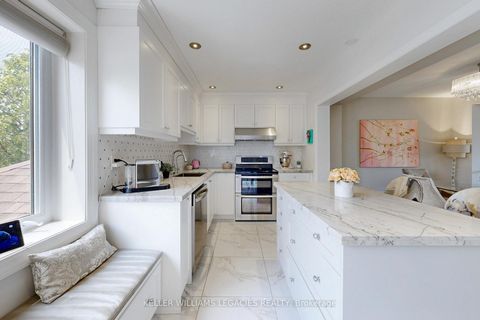 Photo 12 at 69 Crieff Avenue, Maple, Vaughan