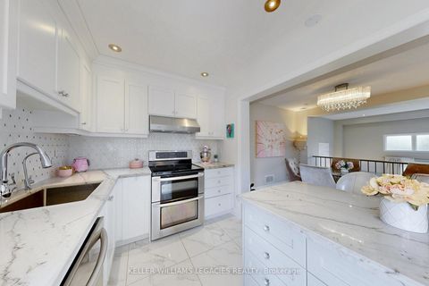 Photo 13 at 69 Crieff Avenue, Maple, Vaughan Photo 13 at 69 Crieff Avenue, Maple, Vaughan