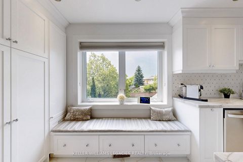 Photo 16 at 69 Crieff Avenue, Maple, Vaughan