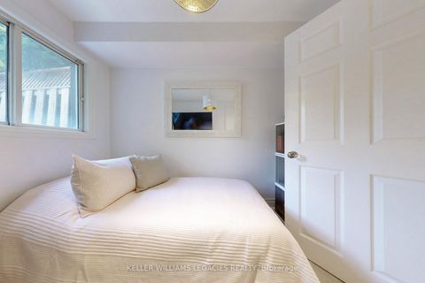 Photo 29 at 69 Crieff Avenue, Maple, Vaughan