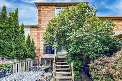 Photo 37 at 69 Crieff Avenue, Maple, Vaughan Photo 37 at 69 Crieff Avenue, Maple, Vaughan