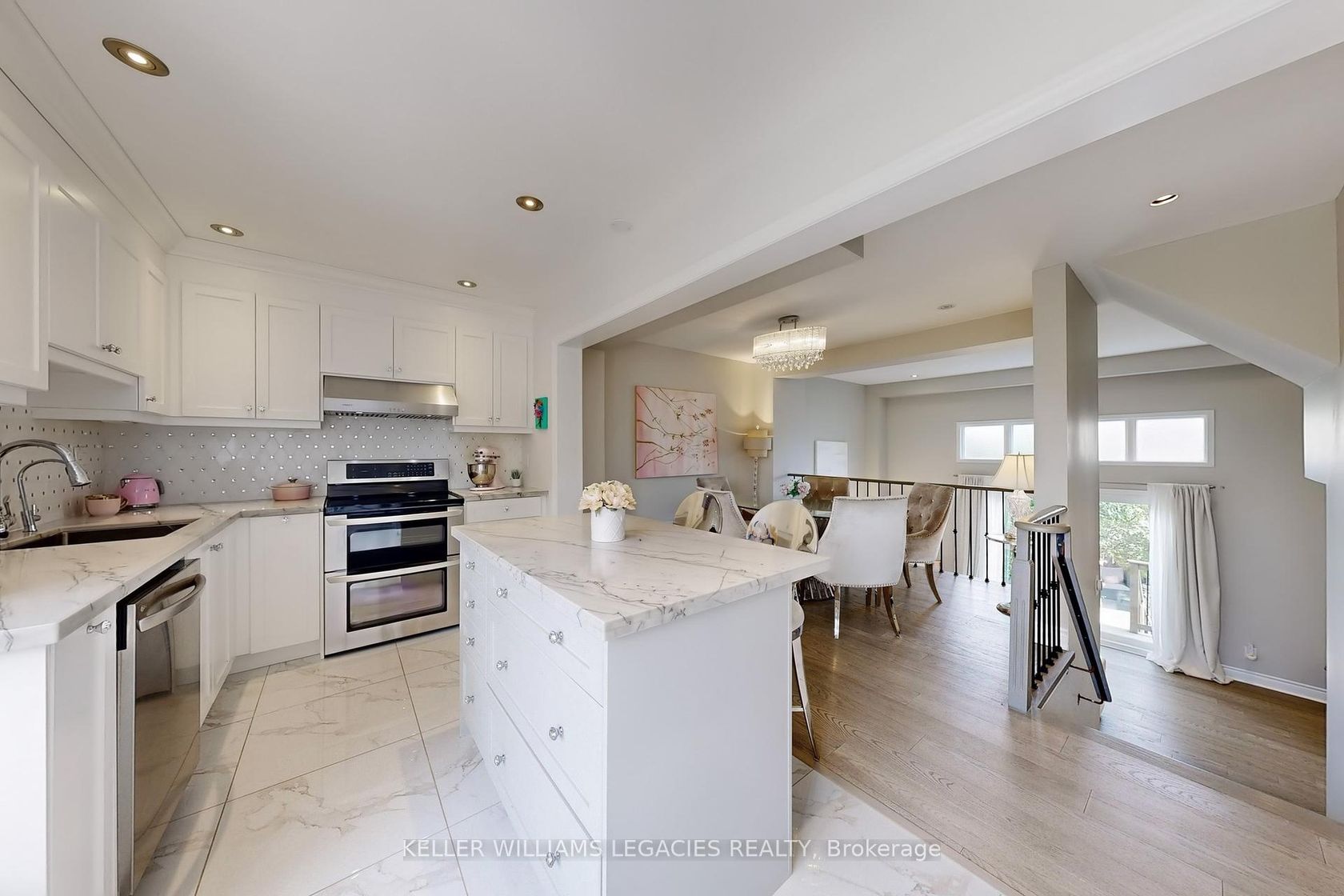69 Crieff Avenue, Maple, Vaughan 