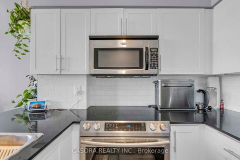 Photo 6 at 1207 - 15 Windermere Avenue, Swansea, Toronto