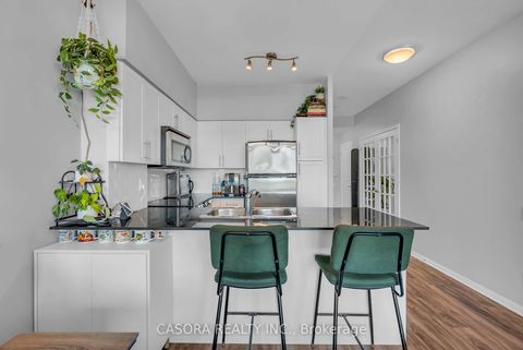 Photo 8 at 1207 - 15 Windermere Avenue, Swansea, Toronto