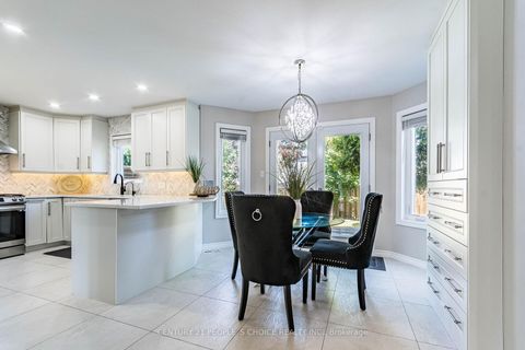 Photo 15 at 414 Cundles Road W, Northwest, Barrie
