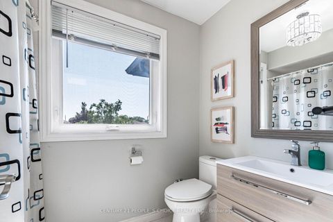Photo 31 at 414 Cundles Road W, Northwest, Barrie
