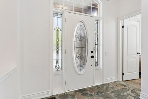 Photo 3 at 212 Creek Path Avenue, BR Bronte, Oakville