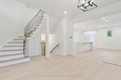 Photo 6 at 212 Creek Path Avenue, BR Bronte, Oakville