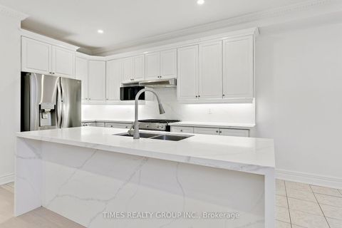 Photo 10 at 212 Creek Path Avenue, BR Bronte, Oakville