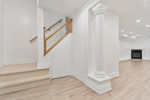 Photo 31 at 212 Creek Path Avenue, BR Bronte, Oakville