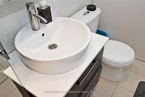 Photo 32 at 39 Penworth Road, Maryvale, Toronto